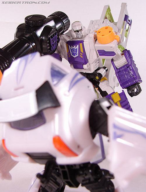 Transformers Convention &amp; Club Exclusives Bugbite (Image #88 of 109)