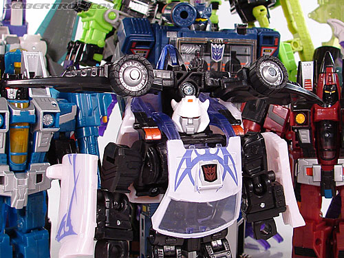 Transformers Convention &amp; Club Exclusives Bugbite (Image #107 of 109)