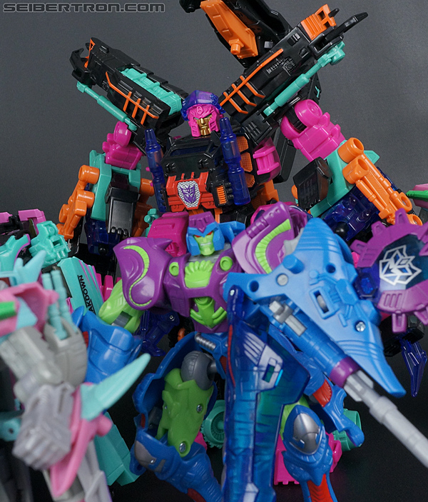 Transformers Convention &amp; Club Exclusives Double Punch (Image #209 of 217)