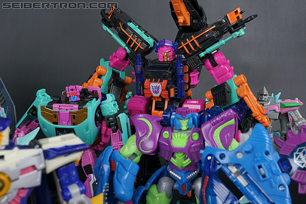 Transformers Convention &amp; Club Exclusives Double Punch (Image #210 of 217)