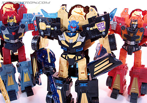 Transformers Convention &amp; Club Exclusives Goldbug (Image #90 of 94)
