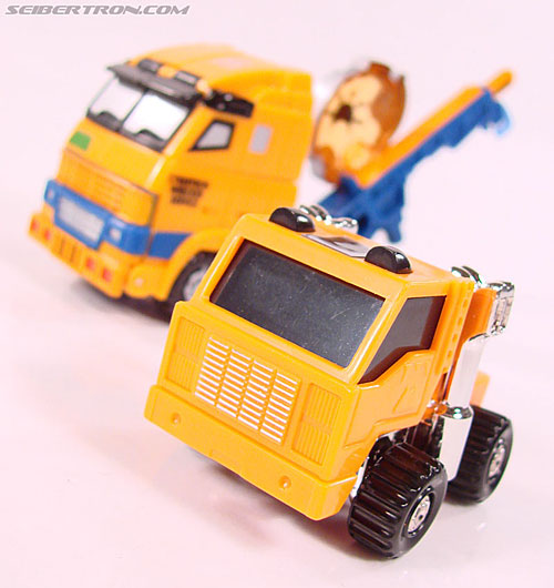 Transformers Convention &amp; Club Exclusives Huffer (Image #21 of 85)