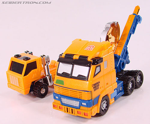 Transformers Convention &amp; Club Exclusives Huffer (Image #22 of 85)