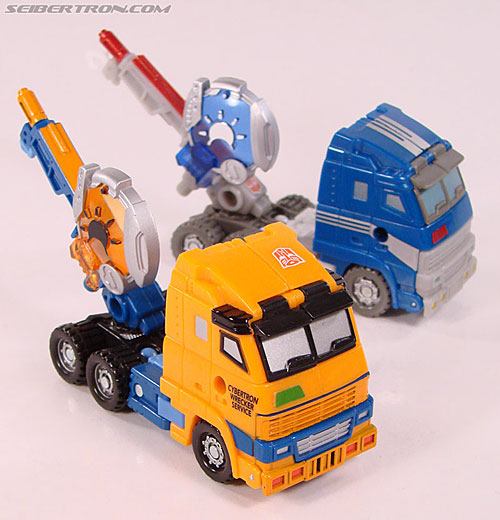 Transformers Convention &amp; Club Exclusives Huffer (Image #32 of 85)