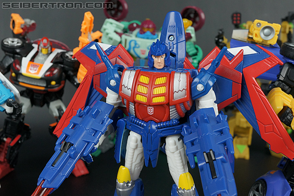 Transformers Convention &amp; Club Exclusives Metalhawk (Image #152 of 153)
