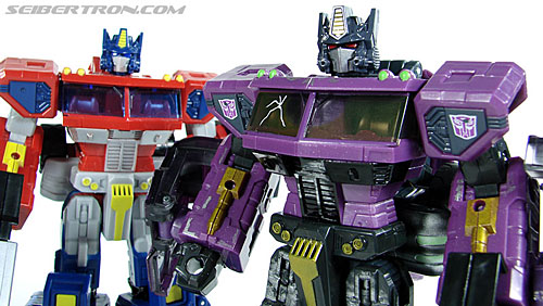 Transformers Convention &amp; Club Exclusives Optimus Prime (Shattered Glass) (Image #108 of 116)