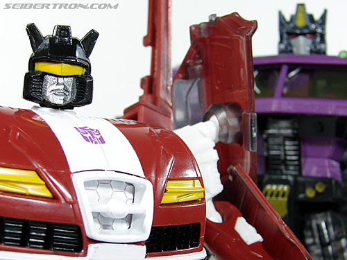 Transformers Convention &amp; Club Exclusives Ricochet (Shattered Glass) (Image #68 of 96)