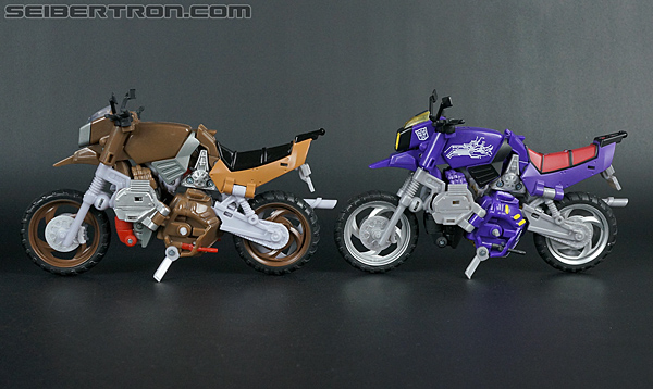 Transformers Convention &amp; Club Exclusives Scrap Iron (Shattered Glass) (Image #38 of 165)
