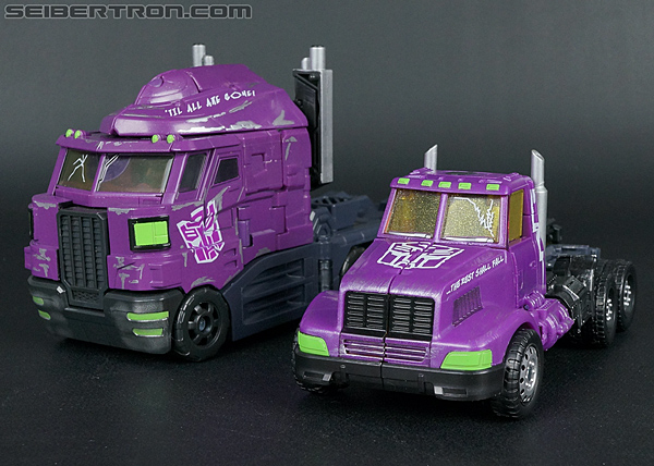 Transformers Convention &amp; Club Exclusives Optimus Prime (Shattered Glass) (Image #39 of 166)