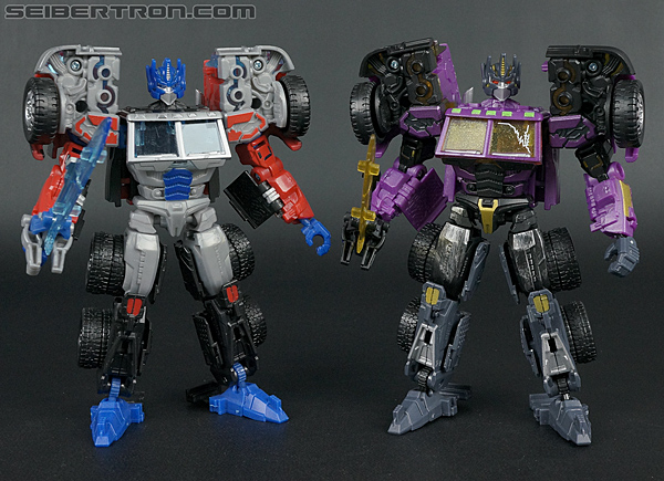 Transformers Convention &amp; Club Exclusives Optimus Prime (Shattered Glass) (Image #125 of 166)