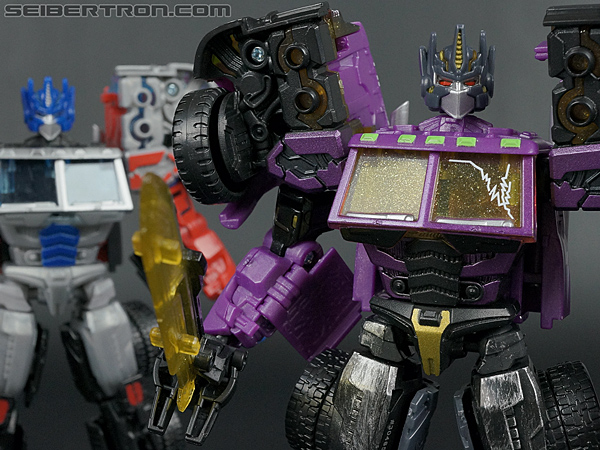 Transformers Convention &amp; Club Exclusives Optimus Prime (Shattered Glass) (Image #128 of 166)