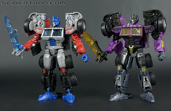 Transformers Convention &amp; Club Exclusives Optimus Prime (Shattered Glass) (Image #133 of 166)