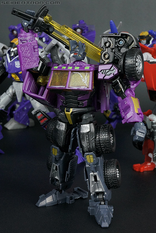 Transformers Convention &amp; Club Exclusives Optimus Prime (Shattered Glass) (Image #145 of 166)
