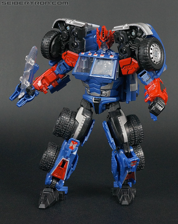 Transformers Convention &amp; Club Exclusives Ultra Magnus (Shattered Glass) (Image #81 of 142)