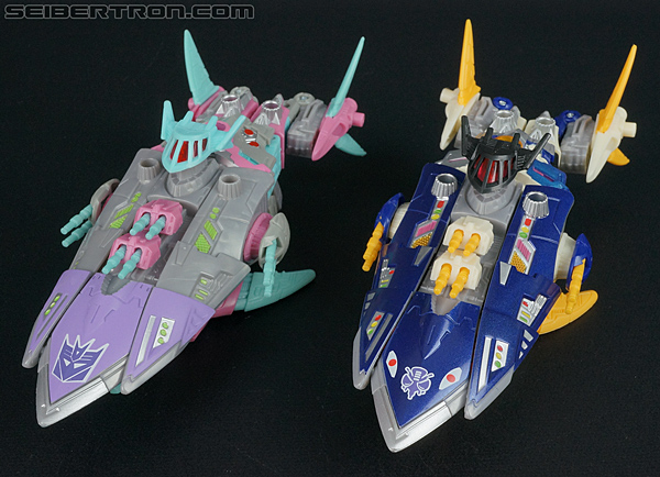 Transformers Convention &amp; Club Exclusives Sharkticon: Land Shark (Image #48 of 157)