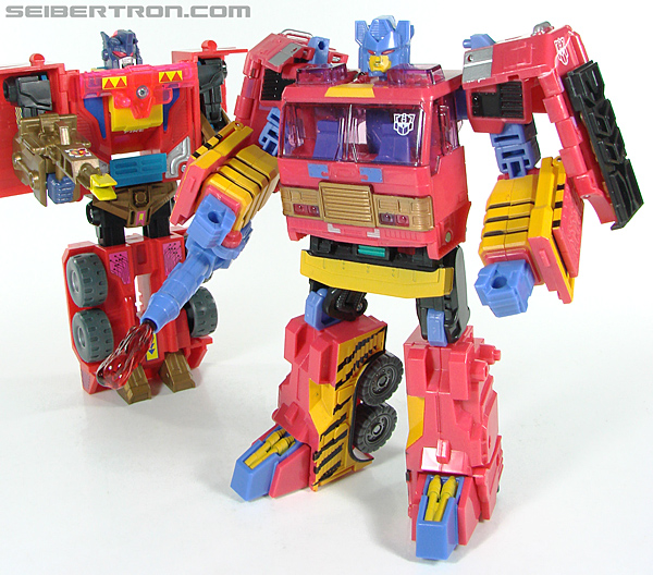 Transformers Convention &amp; Club Exclusives Spark (Image #215 of 219)