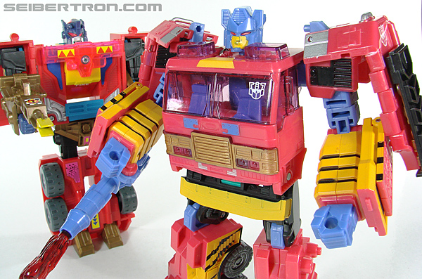 Transformers Convention &amp; Club Exclusives Spark (Image #216 of 219)
