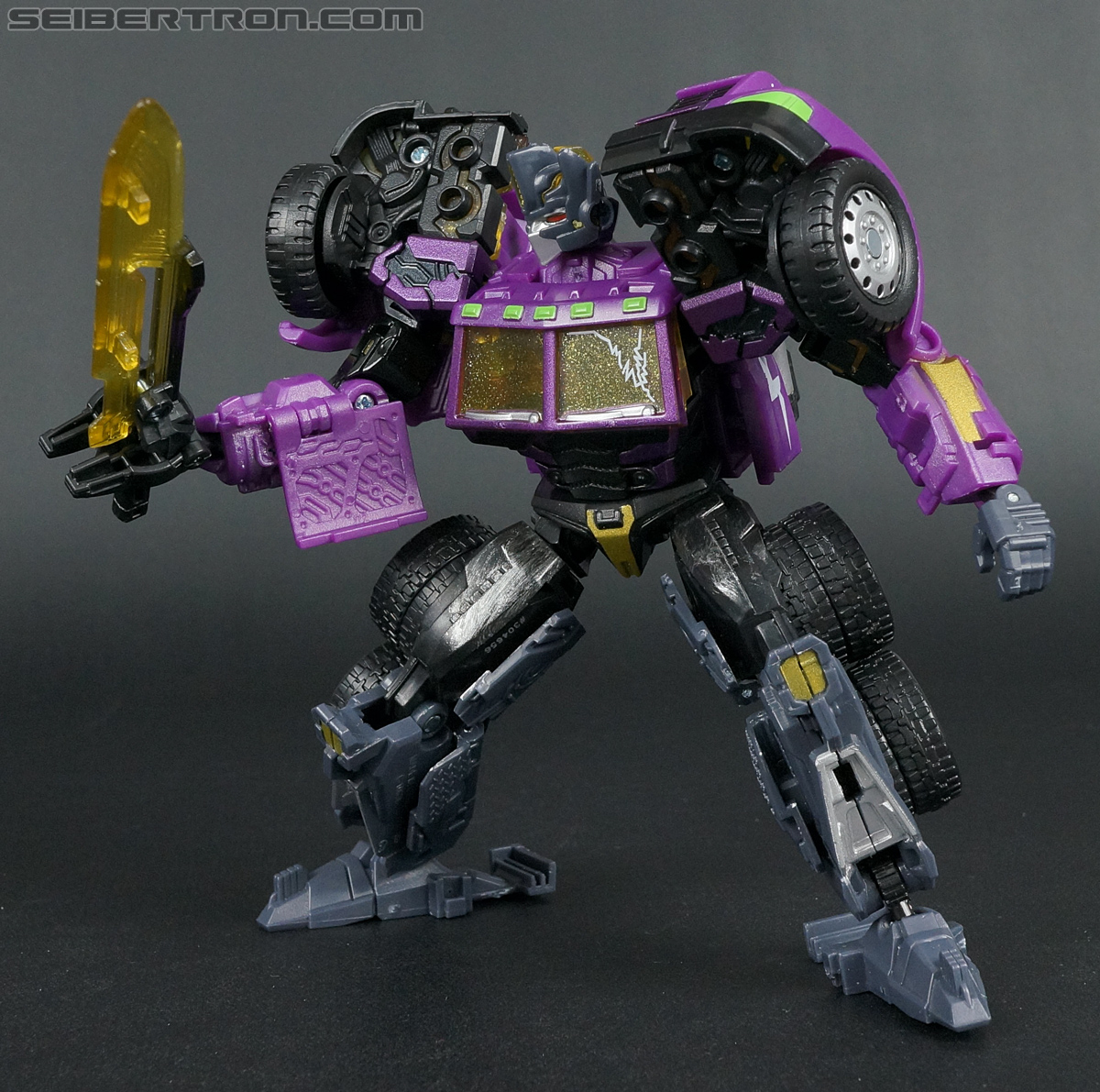 Transformers Convention &amp; Club Exclusives Optimus Prime (Shattered Glass) (Image #91 of 166)