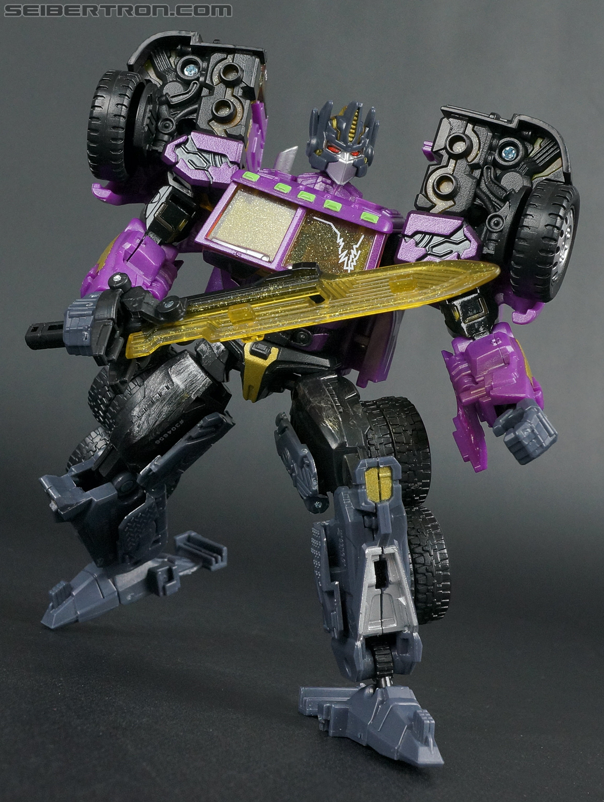 Transformers Convention &amp; Club Exclusives Optimus Prime (Shattered Glass) (Image #102 of 166)
