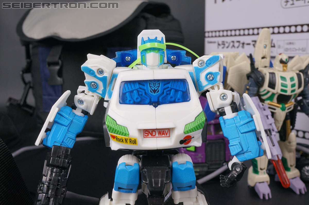 Transformers Convention &amp; Club Exclusives Soundwave (Shattered Glass) (Image #51 of 189)
