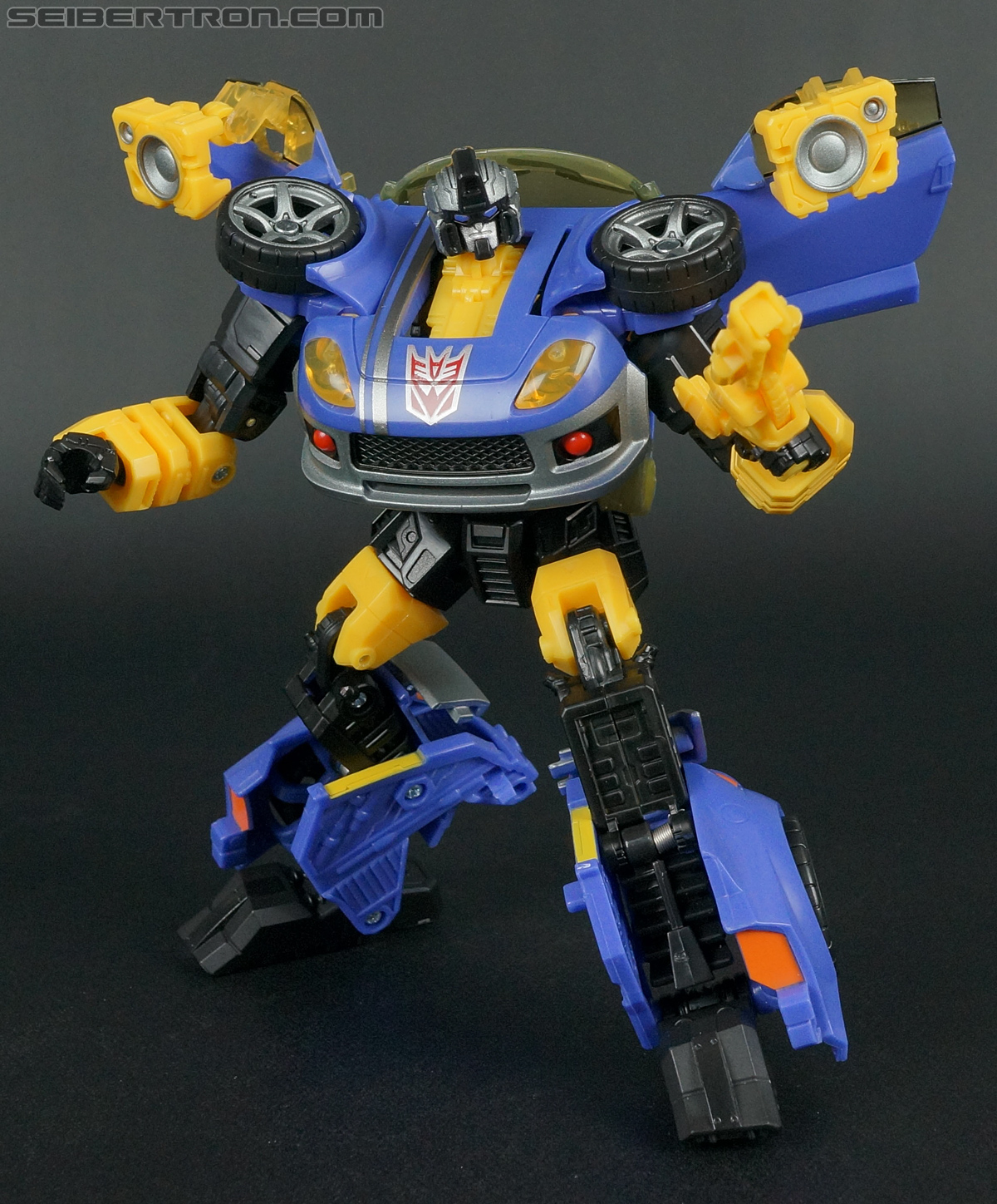 Transformers Convention &amp; Club Exclusives Treadshot (Shattered Glass) (Image #104 of 155)
