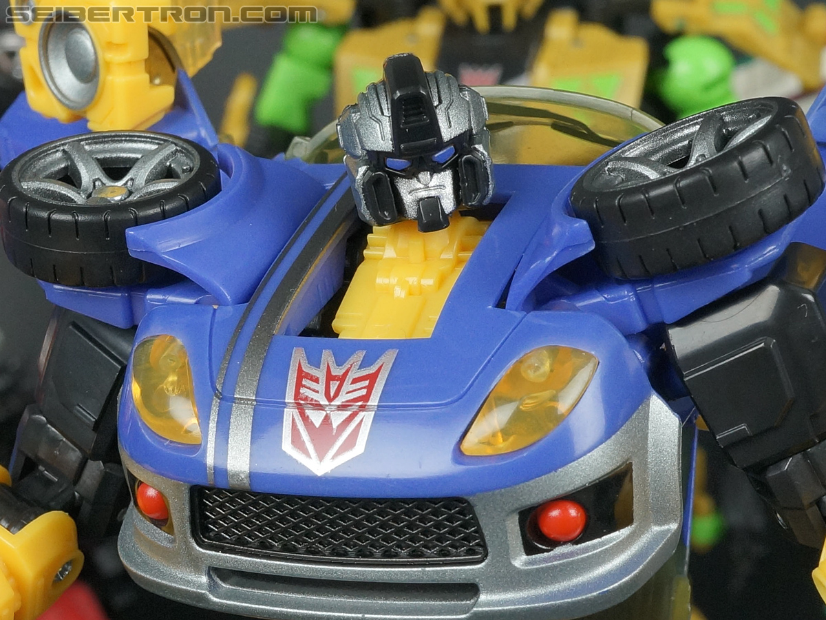Transformers Convention &amp; Club Exclusives Treadshot (Shattered Glass) (Image #155 of 155)