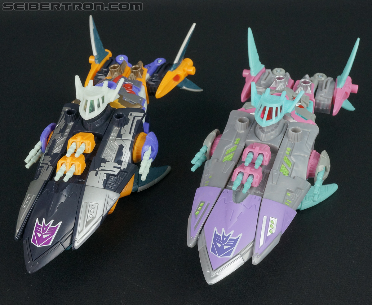 Transformers Convention &amp; Club Exclusives Sharkticon: Land Shark (Image #52 of 157)