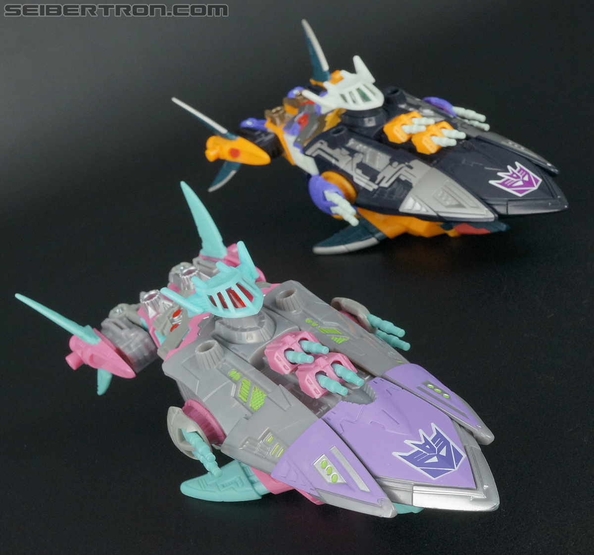 Transformers Convention &amp; Club Exclusives Sharkticon: Land Shark (Image #59 of 157)