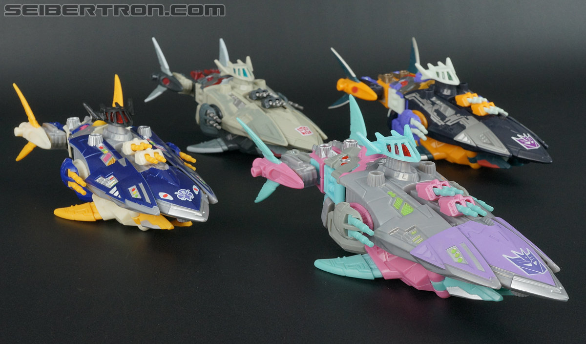 Transformers Convention &amp; Club Exclusives Sharkticon: Land Shark (Image #61 of 157)