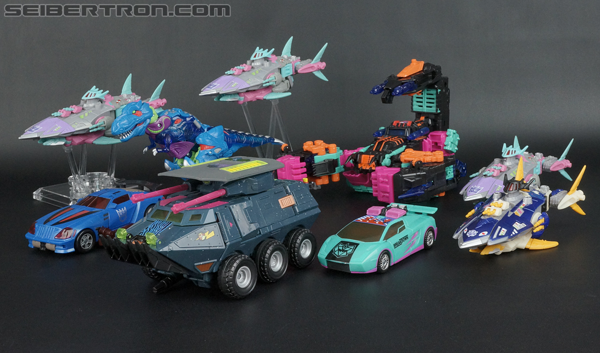 Transformers Convention &amp; Club Exclusives Sharkticon: Land Shark (Image #63 of 157)