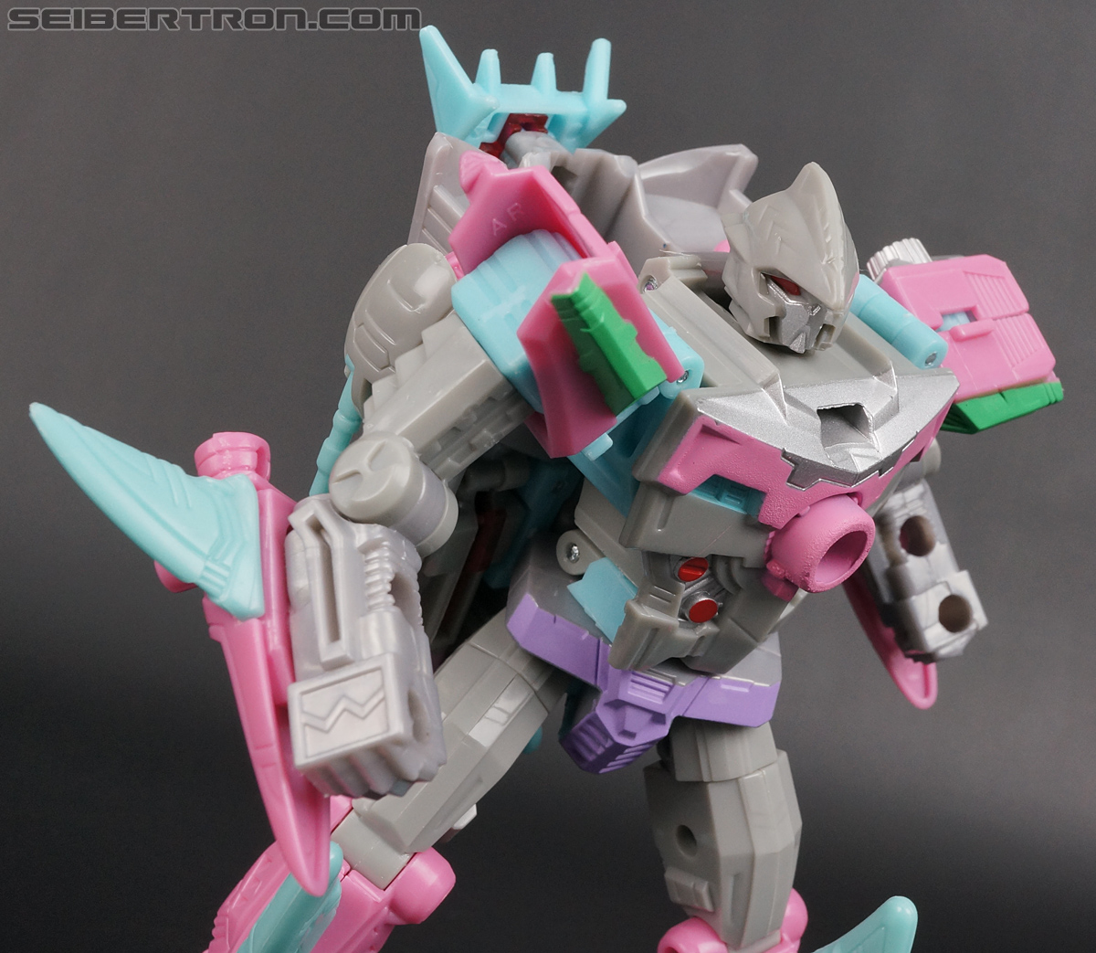 Transformers Convention &amp; Club Exclusives Sharkticon: Land Shark (Image #98 of 157)
