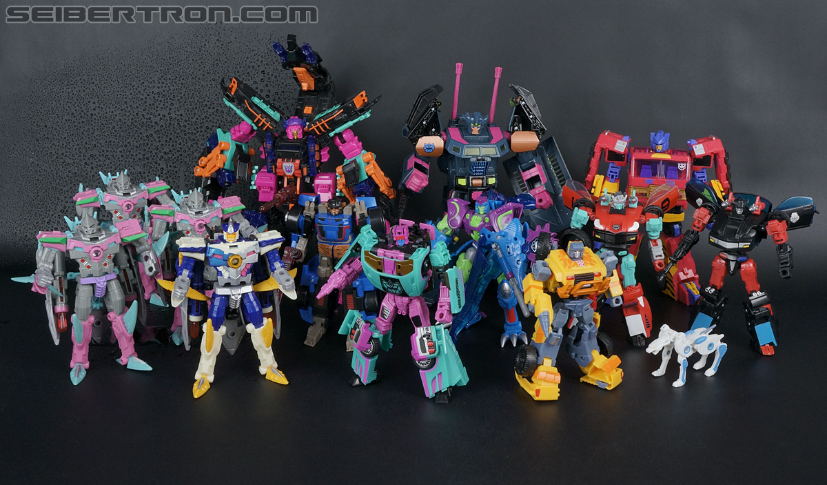 Transformers Convention &amp; Club Exclusives Spark (Image #184 of 219)