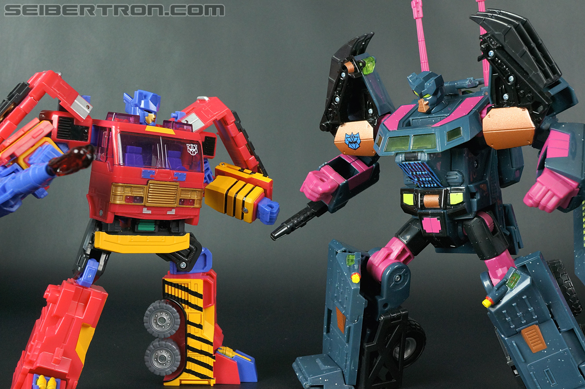 Transformers Convention &amp; Club Exclusives Spark (Image #196 of 219)