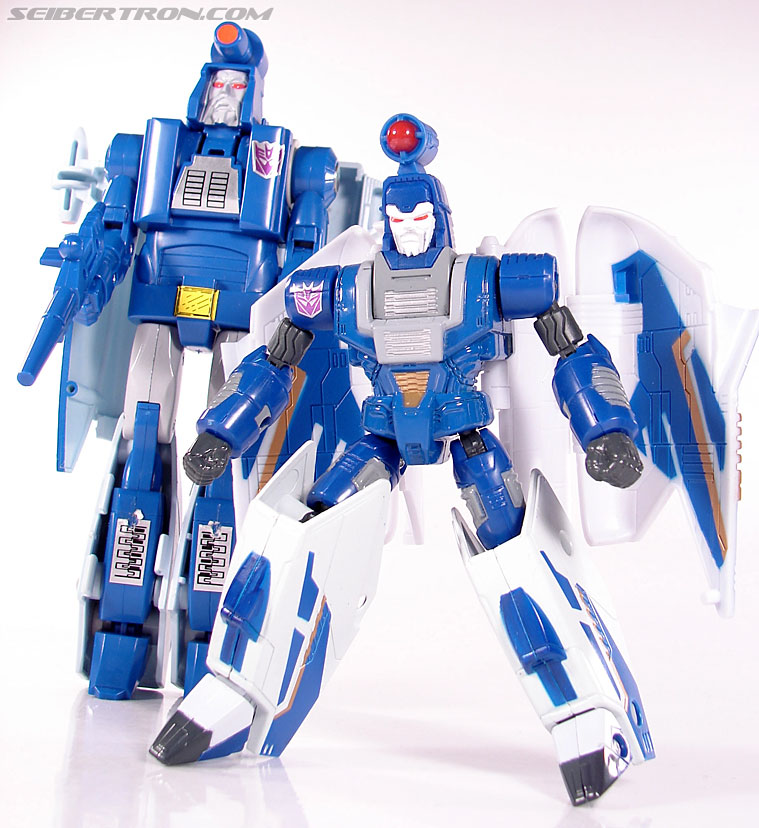 Transformers Titanium Series Scourge (Image #74 of 76)