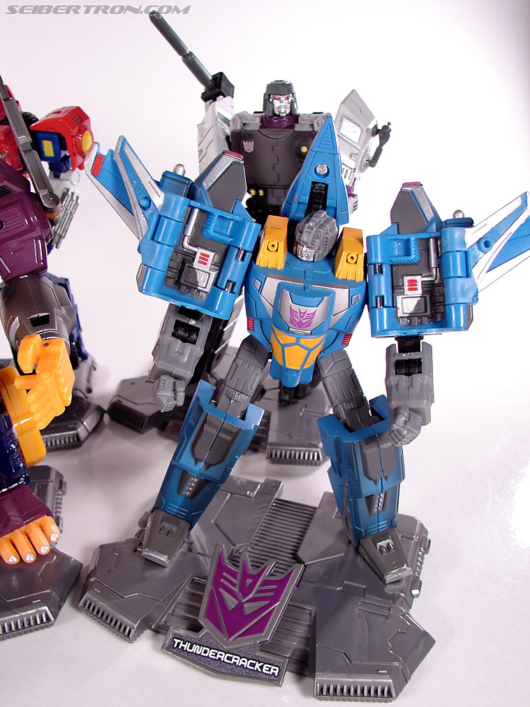 Transformers Titanium Series Thundercracker (War Within) (Image #63 of 64)