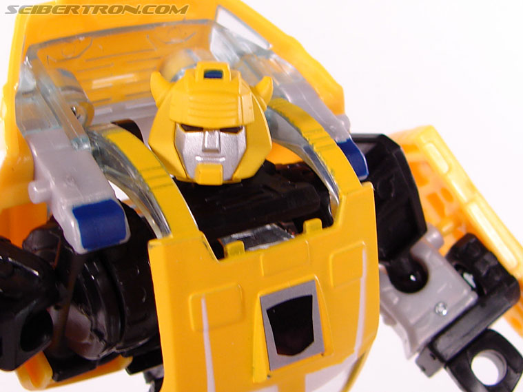Transformers Classics Bumblebee (Bumble) (Image #56 of 93)