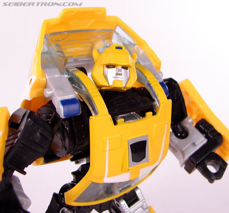 Transformers Classics Bumblebee (Bumble) (Image #60 of 93)