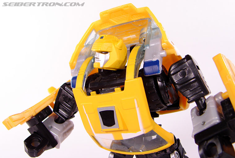 Transformers Classics Bumblebee (Bumble) (Image #62 of 93)