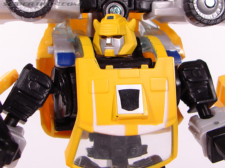 Transformers Classics Bumblebee (Bumble) (Image #66 of 93)