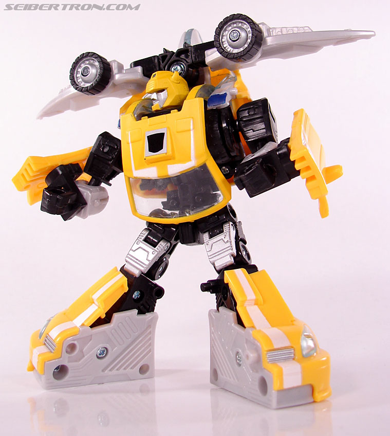 Transformers Classics Bumblebee (Bumble) (Image #76 of 93)