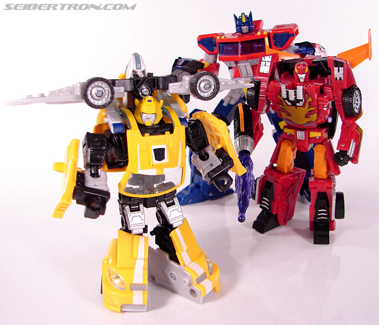 Transformers Classics Bumblebee (Bumble) (Image #83 of 93)