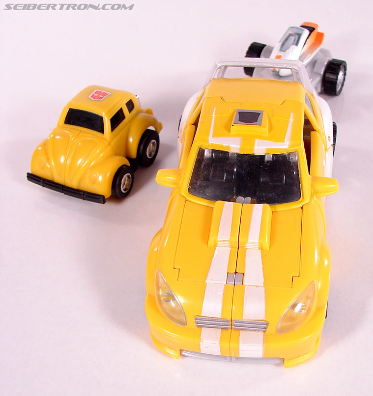 Transformers Classics Bumblebee (Bumble) (Image #88 of 93)