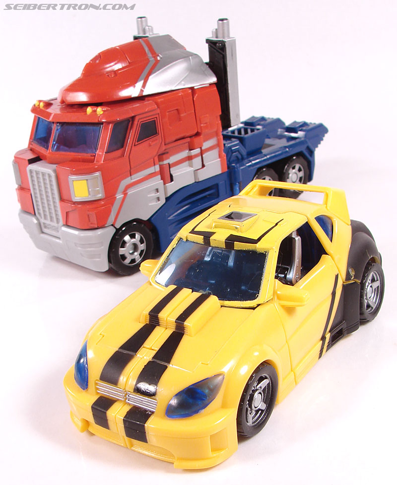 Transformers Classics Bumblebee (Bumble) (Image #56 of 126)