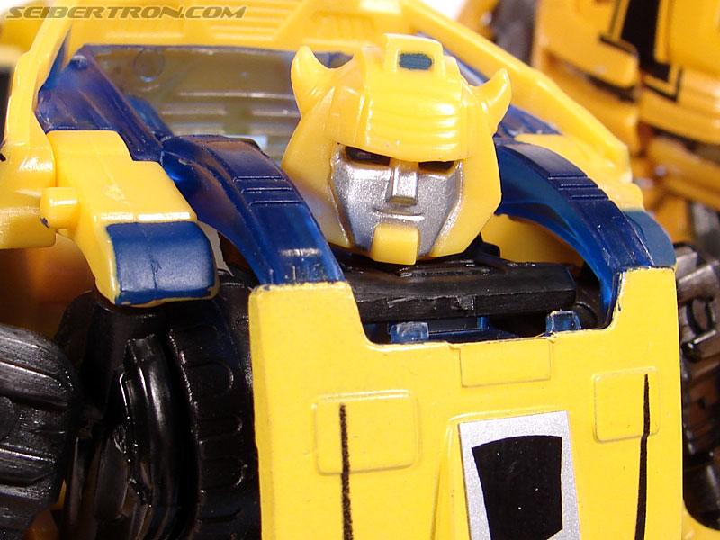 Transformers Classics Bumblebee (Bumble) (Image #126 of 126)