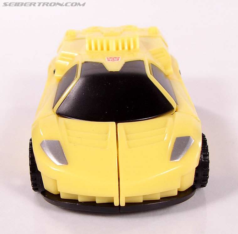 Transformers Classics Bumblebee (Image #15 of 63)