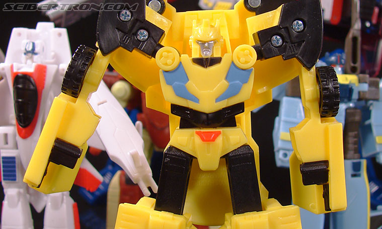 Transformers Classics Bumblebee (Image #63 of 63)