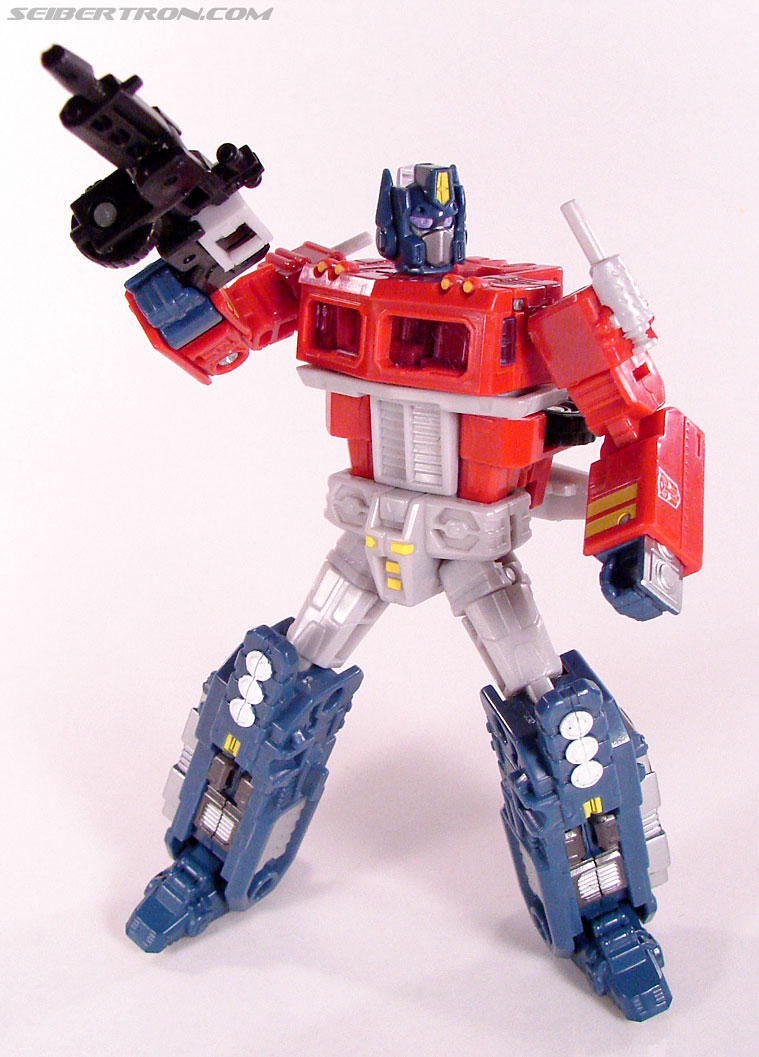 Transformers Classics Optimus Prime (deluxe) (Image #56 of 81)
