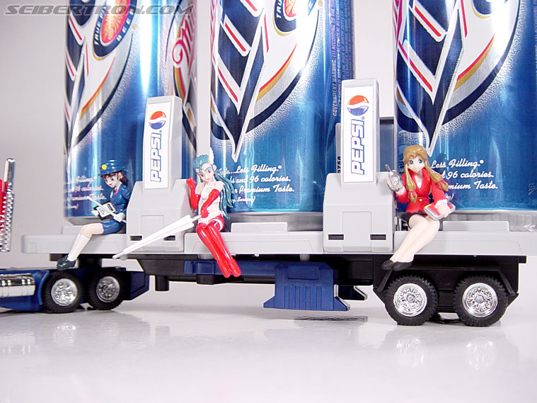 Transformers Classics Pepsi Optimus Prime (Pepsi Convoy) (Image #116 of 202)