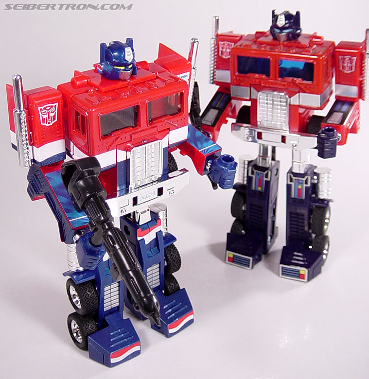 Transformers Classics Pepsi Optimus Prime (Pepsi Convoy) (Image #170 of 202)