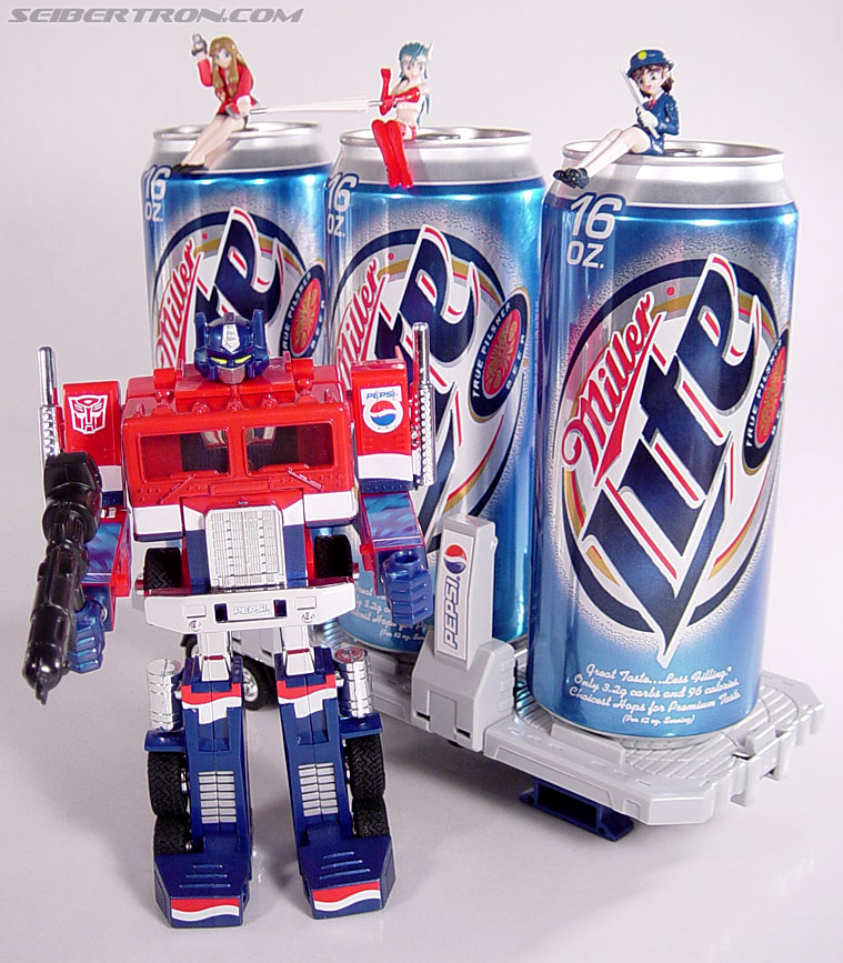 Transformers Classics Pepsi Optimus Prime (Pepsi Convoy) (Image #197 of 202)